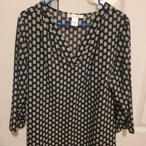 Black and White Patterned Women's Blouse